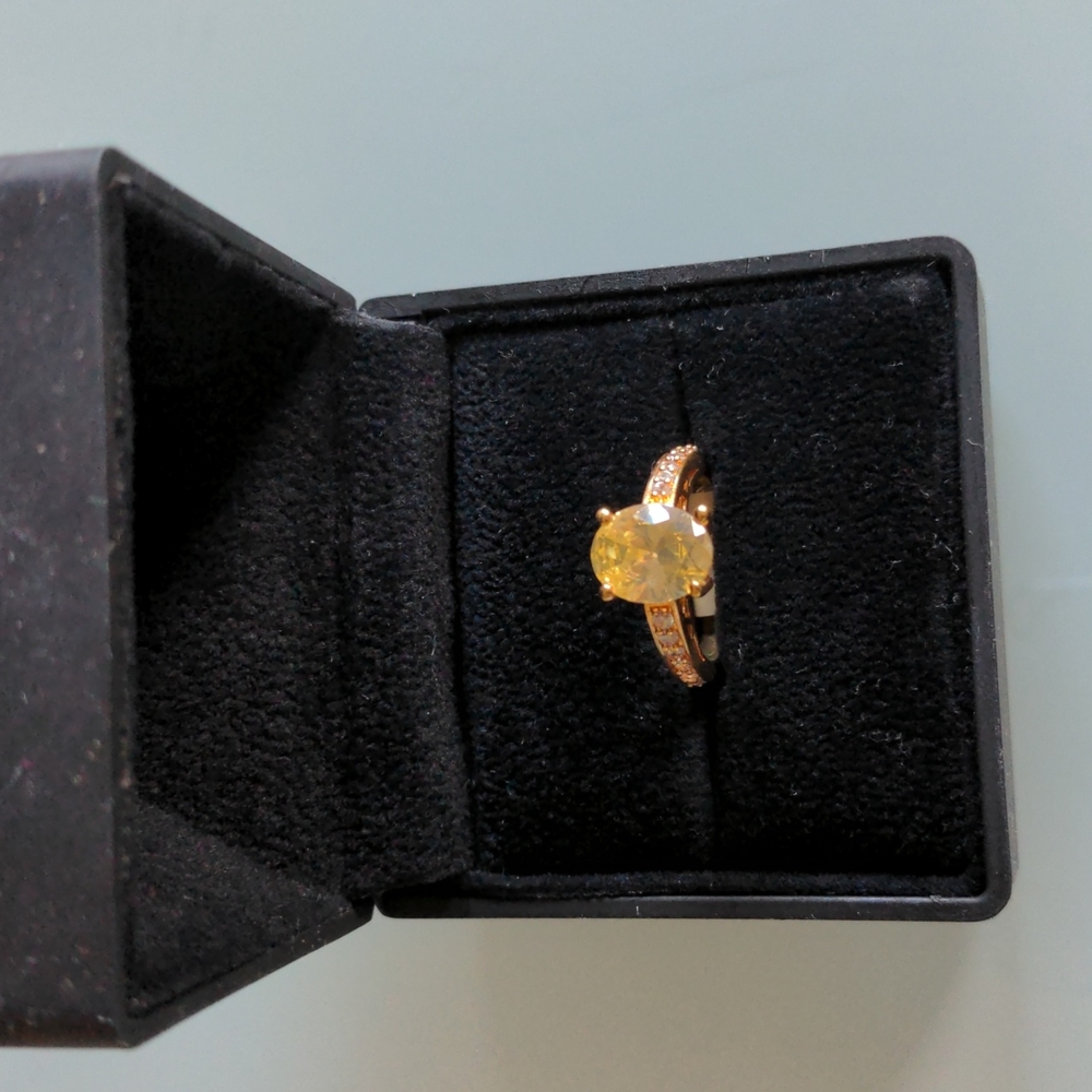 Canary Solitaire Ring (size 5)